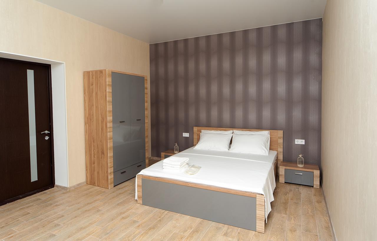Hotel Fusion Odesa Exterior photo